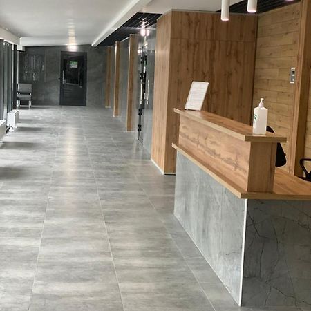 Люкс Апартаменти В Жк Театральному.Центр Міста Rivne Zewnętrze zdjęcie